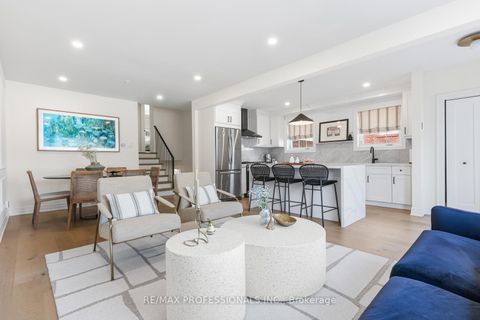 Photo 7 at 5 Birgitta Crescent, West Deane, Toronto