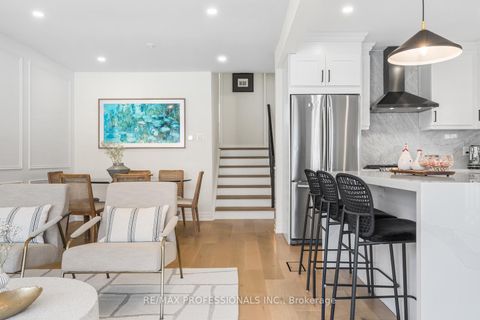 Photo 15 at 5 Birgitta Crescent, West Deane, Toronto