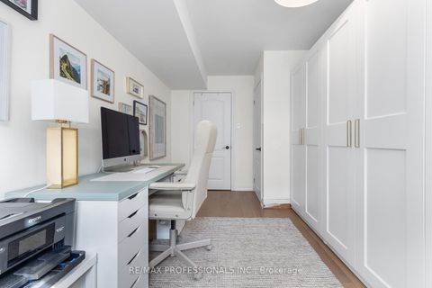 Photo 33 at 5 Birgitta Crescent, West Deane, Toronto