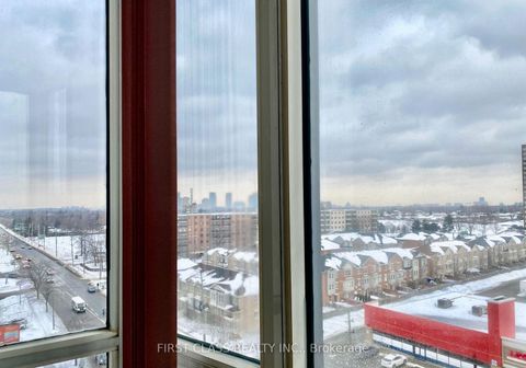 Photo 4 at 911 - 1470 Midland Avenue, Dorset Park, Toronto