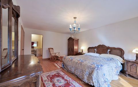 Photo 26 at 313 Firglen Ridge, Islington Woods, Vaughan