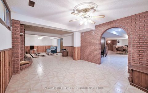 Photo 41 at 313 Firglen Ridge, Islington Woods, Vaughan