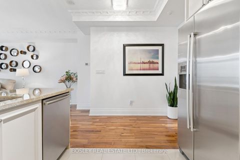 Photo 11 at 4501 - 16 Harbour Street, Waterfront Communities C1, Toronto