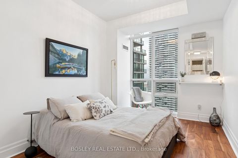 Photo 18 at 4501 - 16 Harbour Street, Waterfront Communities C1, Toronto