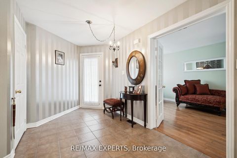 Photo 4 at 5 Kelsey Crescent, Ardagh, Barrie