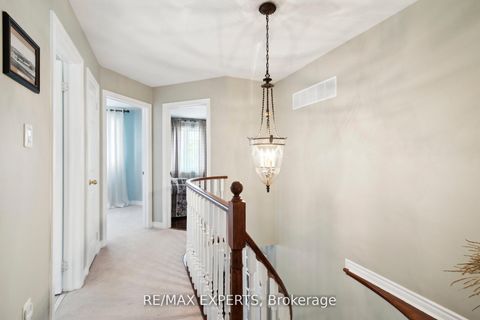 Photo 7 at 5 Kelsey Crescent, Ardagh, Barrie