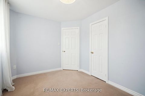 Photo 12 at 5 Kelsey Crescent, Ardagh, Barrie