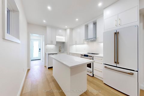 Photo 6 at 109 Fermanagh Avenue, Roncesvalles, Toronto