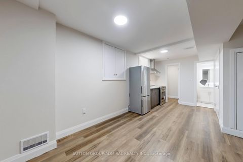 Photo 32 at 109 Fermanagh Avenue, Roncesvalles, Toronto