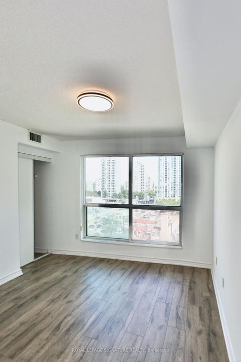 Photo 7 at 1116 - 7 Lorraine Drive, Willowdale West, Toronto