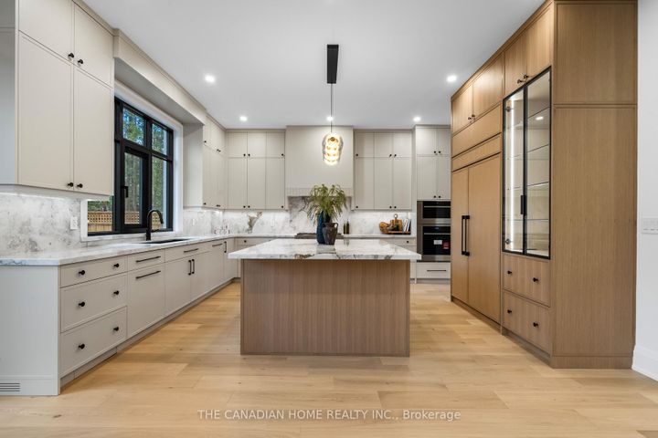 Photo 11 at 499 Rebecca Street, WO West, Oakville