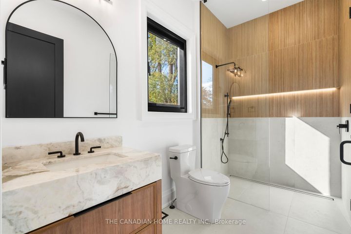 Photo 35 at 499 Rebecca Street, WO West, Oakville