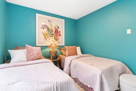 Photo 18 at 4 - 350 Gerrard Street E, South St. James Town, Toronto