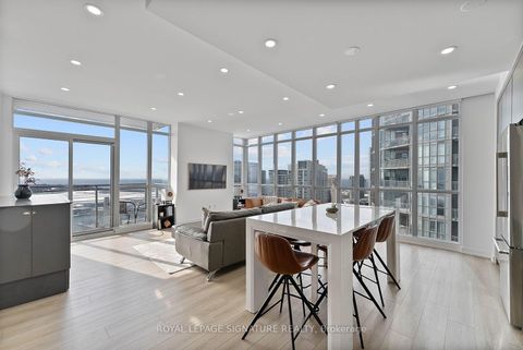 Photo 8 at 4010 - 15 Iceboat Terrace, Waterfront Communities C1, Toronto