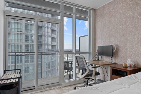 Photo 13 at 4010 - 15 Iceboat Terrace, Waterfront Communities C1, Toronto