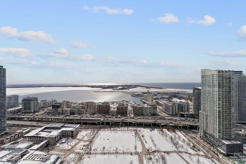 Photo 24 at 4010 - 15 Iceboat Terrace, Waterfront Communities C1, Toronto