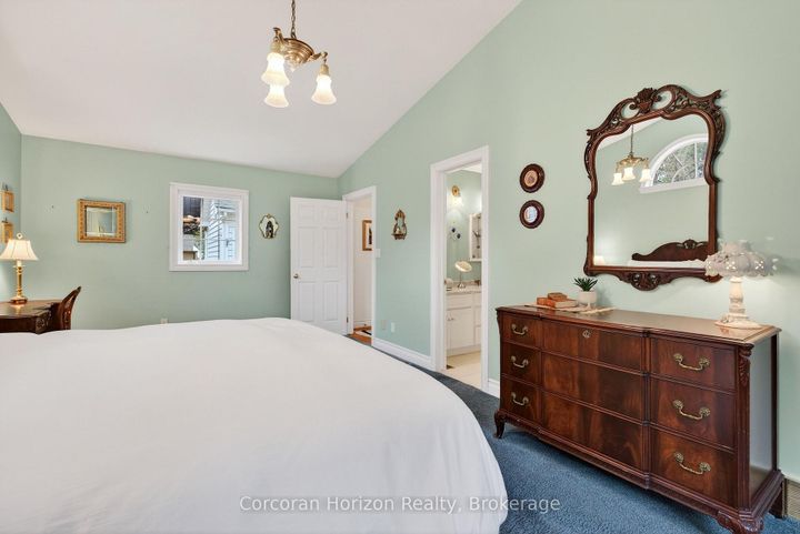 Photo 20 at 3046 South Drive, Roseland, Burlington