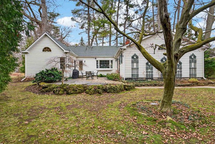 Photo 27 at 3046 South Drive, Roseland, Burlington