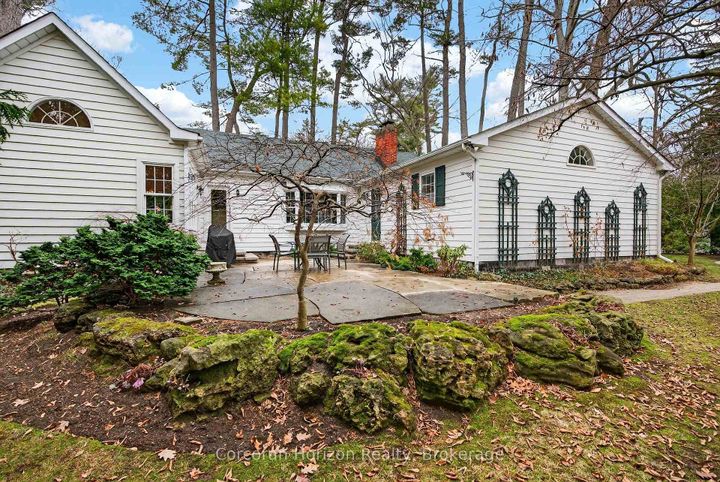 Photo 28 at 3046 South Drive, Roseland, Burlington