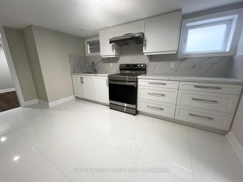 Photo 6 at 218 Chartland Boulevard S, Agincourt North, Toronto