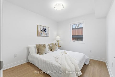 Photo 10 at 2 - 68 Westholme Avenue, Junction Area, Toronto