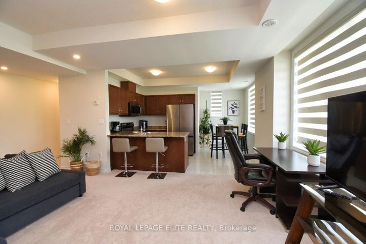 Photo 7 at 69 - 383 Dundas Street E, Waterdown, Hamilton