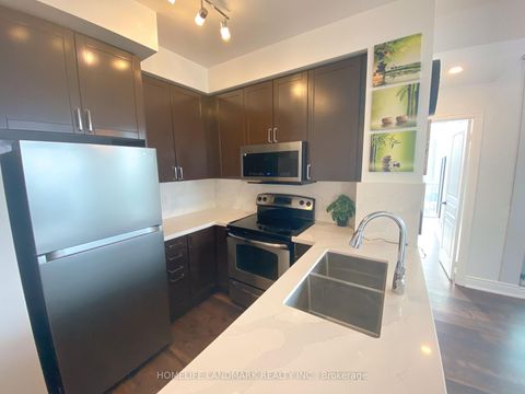 Photo 13 at 1802 - 3939 Duke Of York Boulevard, City Centre, Mississauga