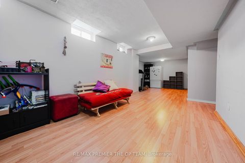 Photo 30 at 56 Wildberry Crescent, Vellore Village, Vaughan