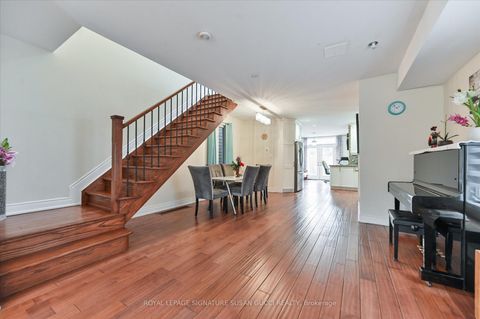 Photo 20 at 838 Sammon Avenue, East York, Toronto