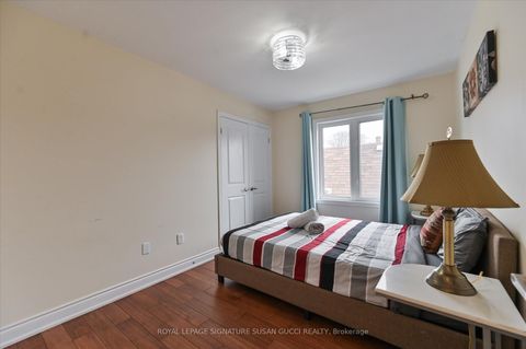 Photo 27 at 838 Sammon Avenue, East York, Toronto