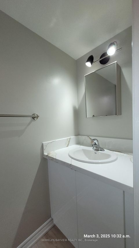 Photo 20 at 87 Moorehouse Drive, Milliken, Toronto