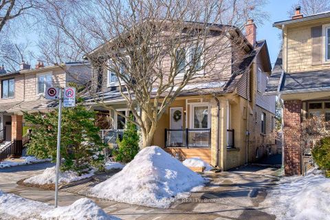 Photo 3 at 554 Balliol Street, Mount Pleasant East, Toronto