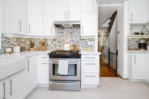 Photo 20 at 554 Balliol Street, Mount Pleasant East, Toronto