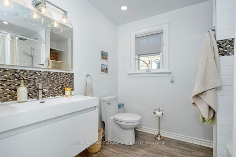 Photo 34 at 554 Balliol Street, Mount Pleasant East, Toronto