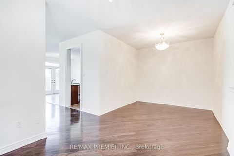 Photo 10 at 246 Hansard Drive, Vellore Village, Vaughan