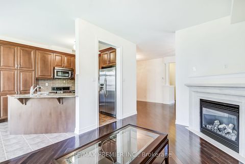 Photo 13 at 246 Hansard Drive, Vellore Village, Vaughan