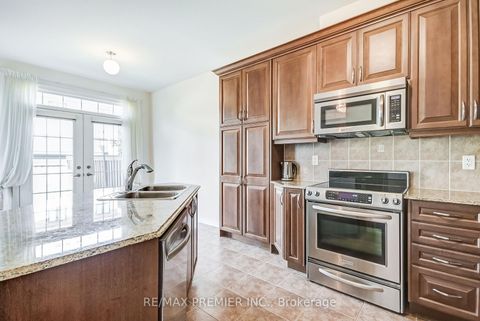 Photo 19 at 246 Hansard Drive, Vellore Village, Vaughan