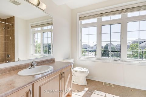 Photo 24 at 246 Hansard Drive, Vellore Village, Vaughan