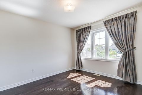 Photo 26 at 246 Hansard Drive, Vellore Village, Vaughan