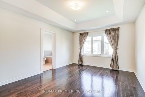 Photo 30 at 246 Hansard Drive, Vellore Village, Vaughan