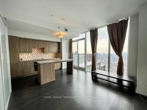 Photo 11 at PH101 - 426 University Avenue, Chinatown, Toronto