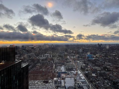 Photo 19 at PH101 - 426 University Avenue, Chinatown, Toronto