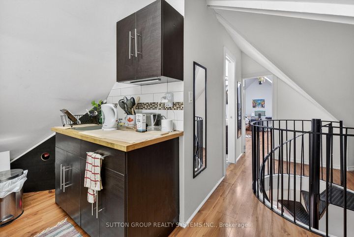 Photo 31 at 32 Green Lanes, City Centre West, Toronto