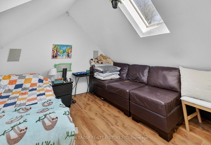 Photo 33 at 32 Green Lanes, City Centre West, Toronto