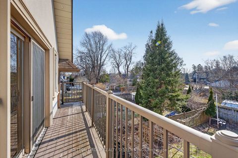 Photo 24 at 32 Green Lanes, City Centre West, Toronto