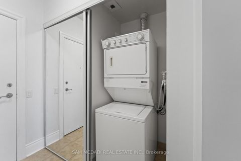 Photo 15 at 2002 - 5229 Dundas Street W, City Centre West, Toronto