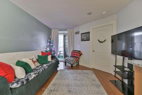 Photo 11 at 714 - 8 Rean Drive, Bayview Village, Toronto