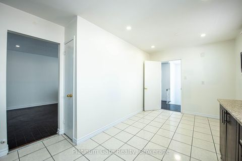 Photo 7 at 3088 Harold Sheard Drive, Malton, Mississauga