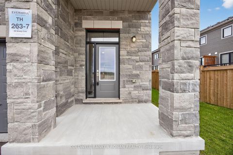 Photo 4 at 29 Milady Crescent, Rural Barrie Southeast, Barrie