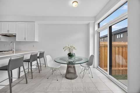 Photo 12 at 29 Milady Crescent, Rural Barrie Southeast, Barrie